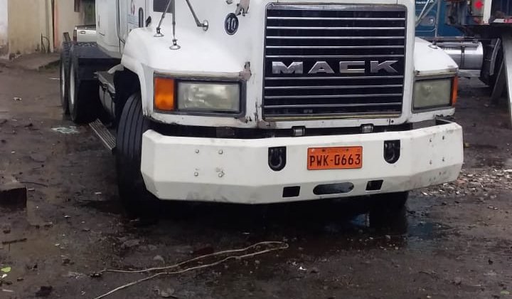 Camión Mack