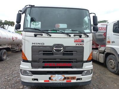 Venta Hino 700