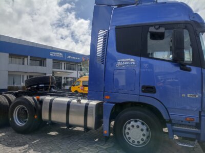 TRACTO CAMION AUMAN 48 TON GTL